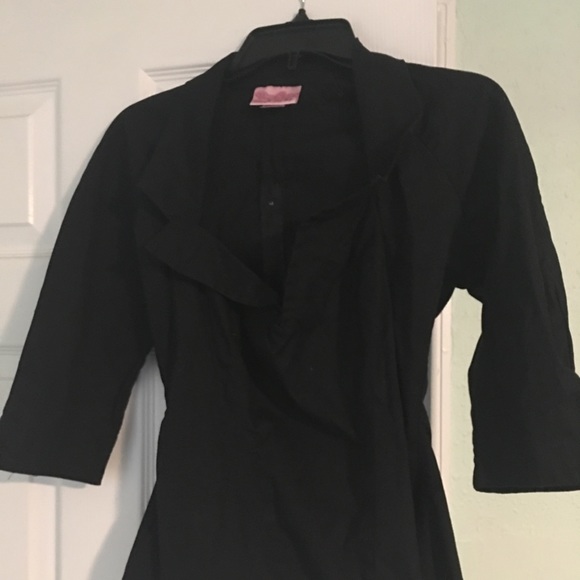 L PUG Doris top—SOLD - Picture 2 of 3